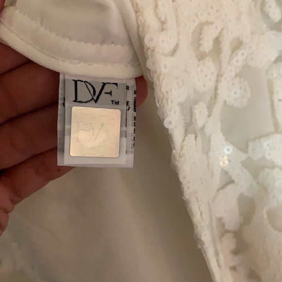 Delicate Lace and Sequins with a Floral Design DVF White Blouse - Picture 7 of 12